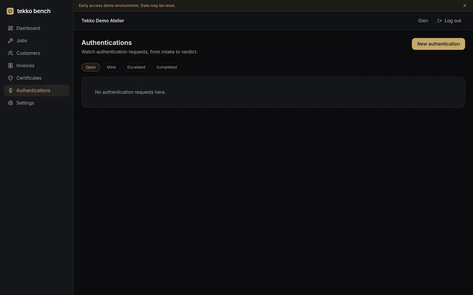 Tekko Bench authentication operations screen